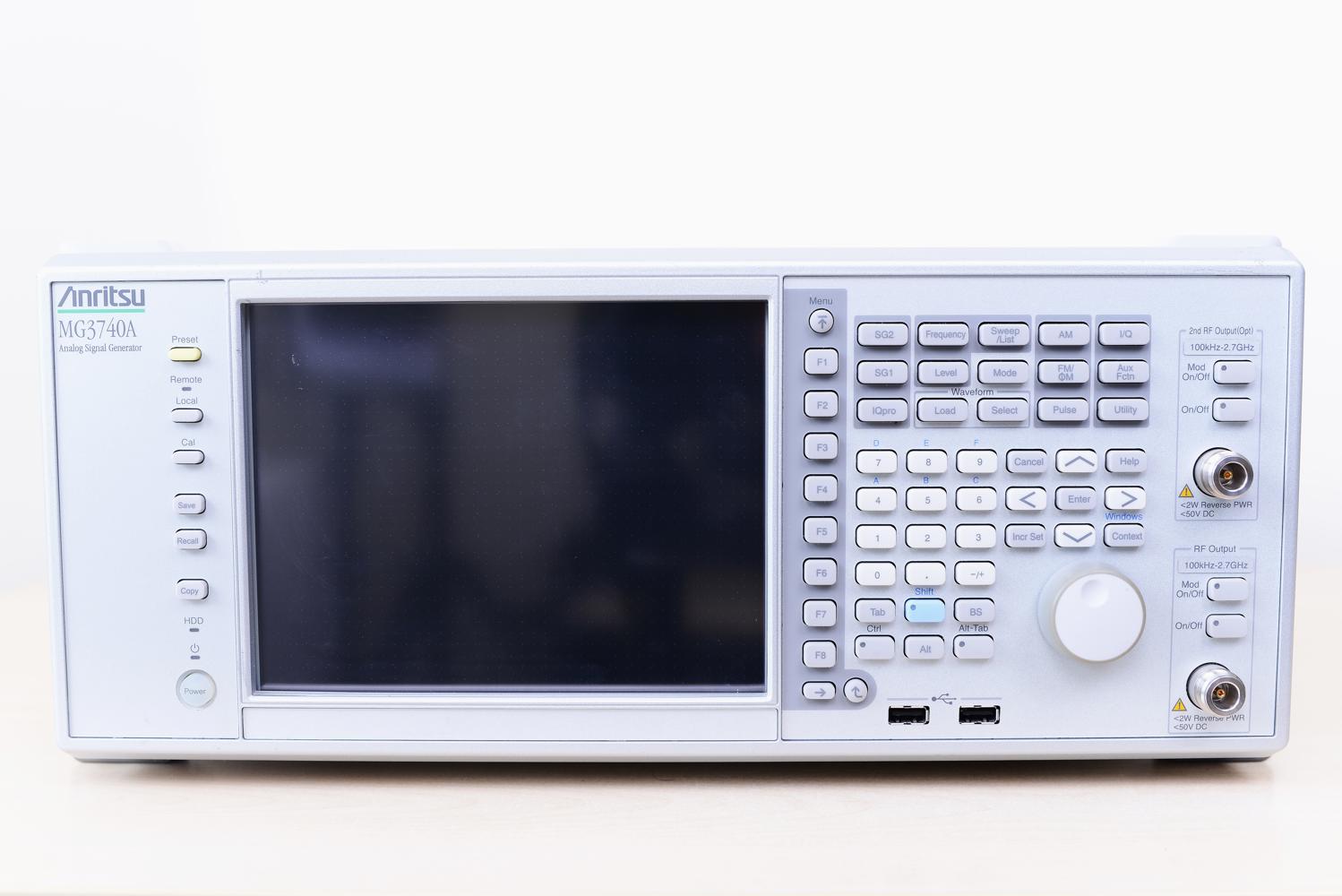 Генератор сигналов Anritsu MG3740A